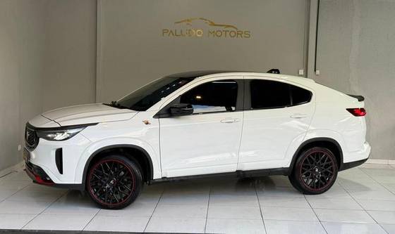 FIAT FASTBACK 1.3 TURBO 270 FLEX ABARTH AT6 FIAT FASTBACK 1.3 TURBO 270 FLEX ABARTH AT6